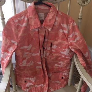 Gap denim jean jacket in pink camo